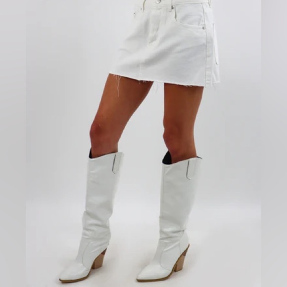 WE THE FREE | Free People Cream Denim Skirt - Picture 1 of 10